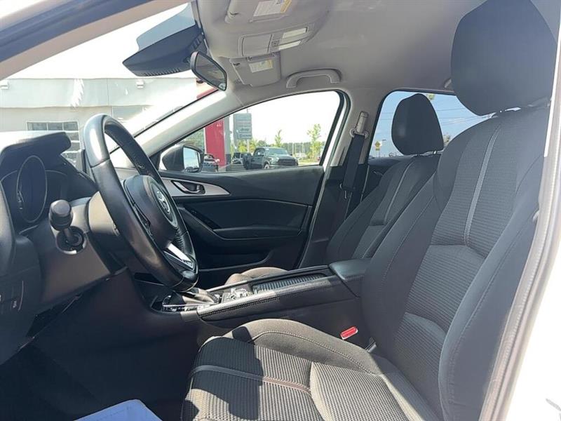 mazda Mazda3 2017 - 6