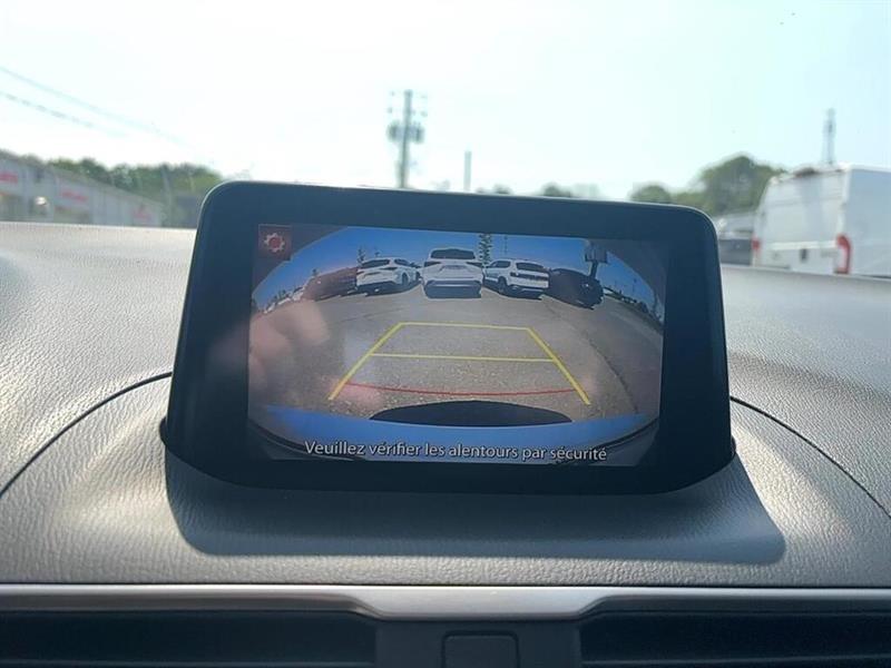 mazda Mazda3 2017 - 15