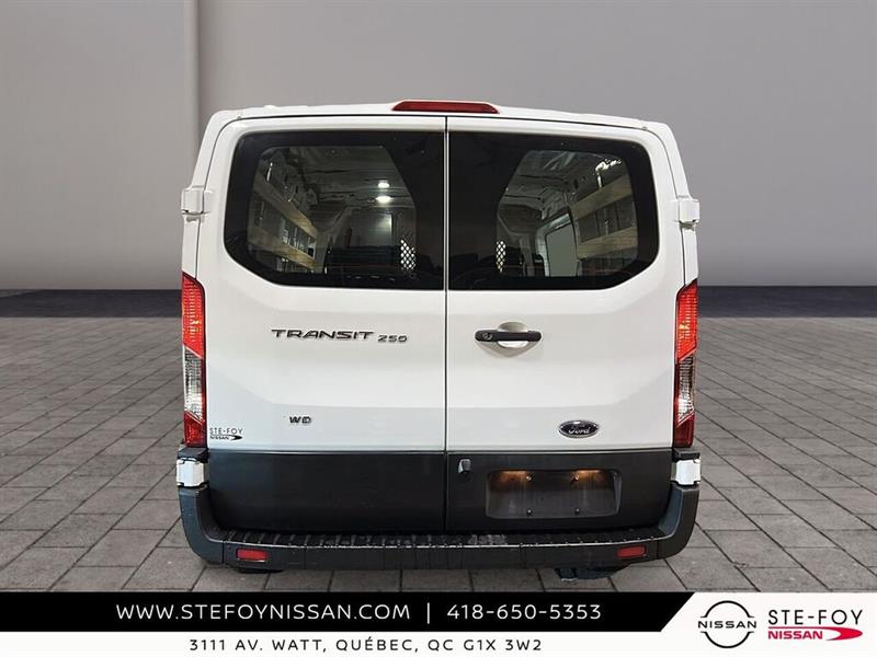 ford Transit Cargo Van 2024 - 3
