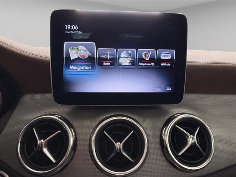 mercedes-benz Classe GLA 2018 - 12