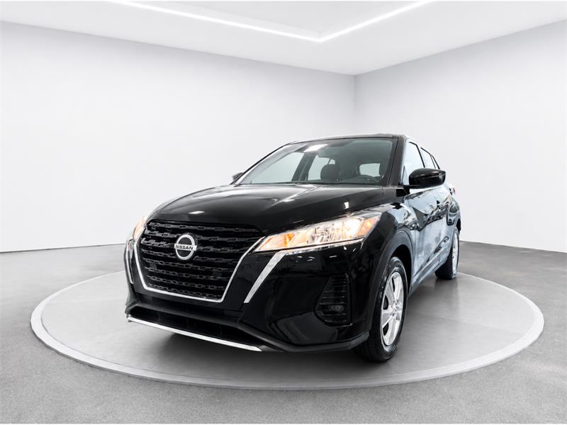 nissan Kicks Play 2025