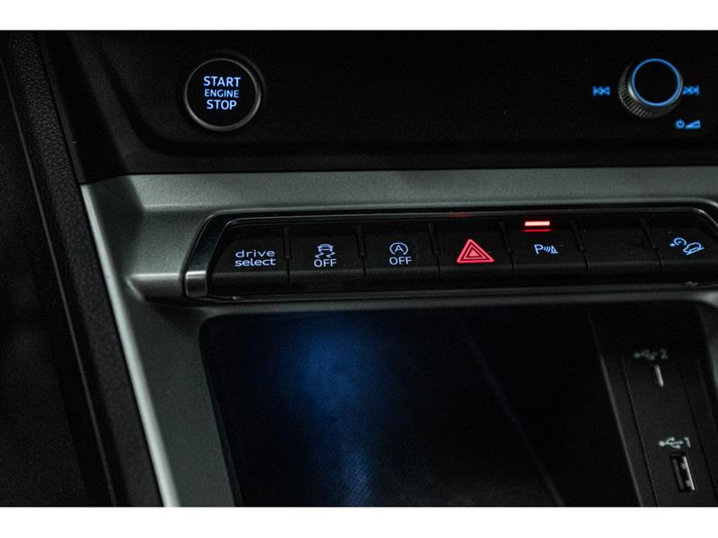 audi Q3 2021 - 23