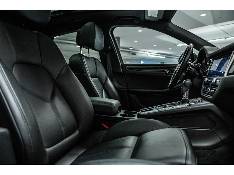 porsche Macan 2021 - 33