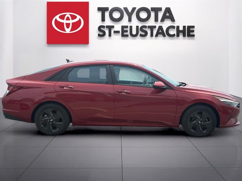 hyundai Elantra 2022 - 4