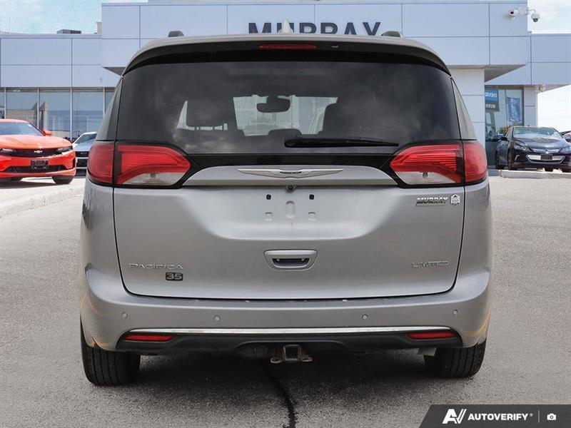 chrysler Pacifica 2020 - 6