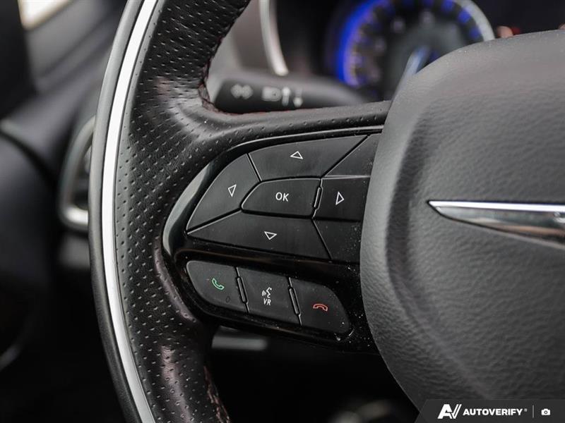 chrysler Pacifica 2020 - 13