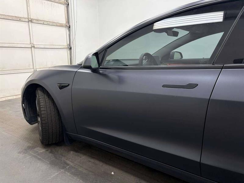 tesla Model 3 2022 - 3