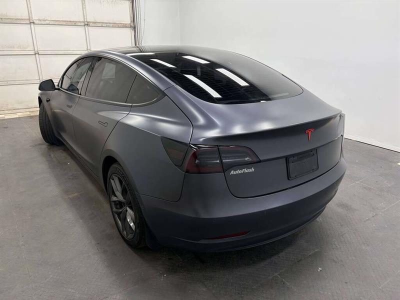 tesla Model 3 2022 - 5