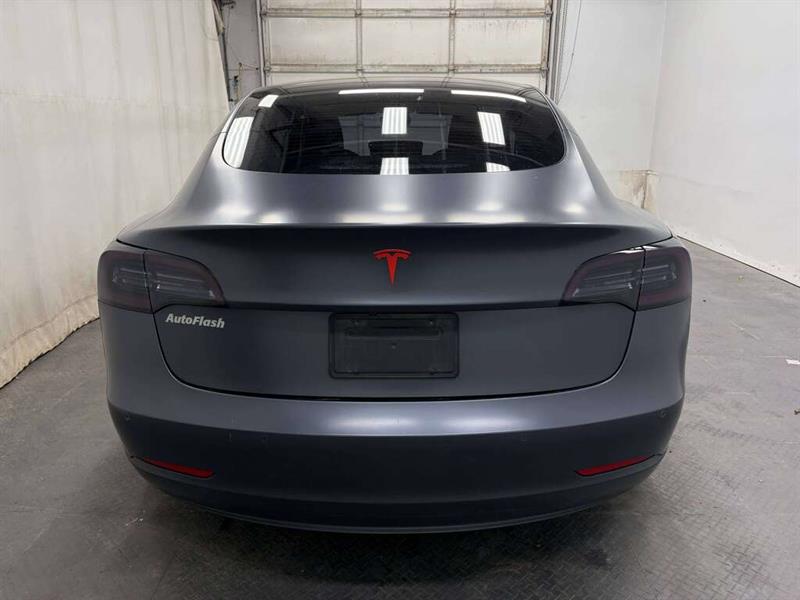 tesla Model 3 2022 - 6