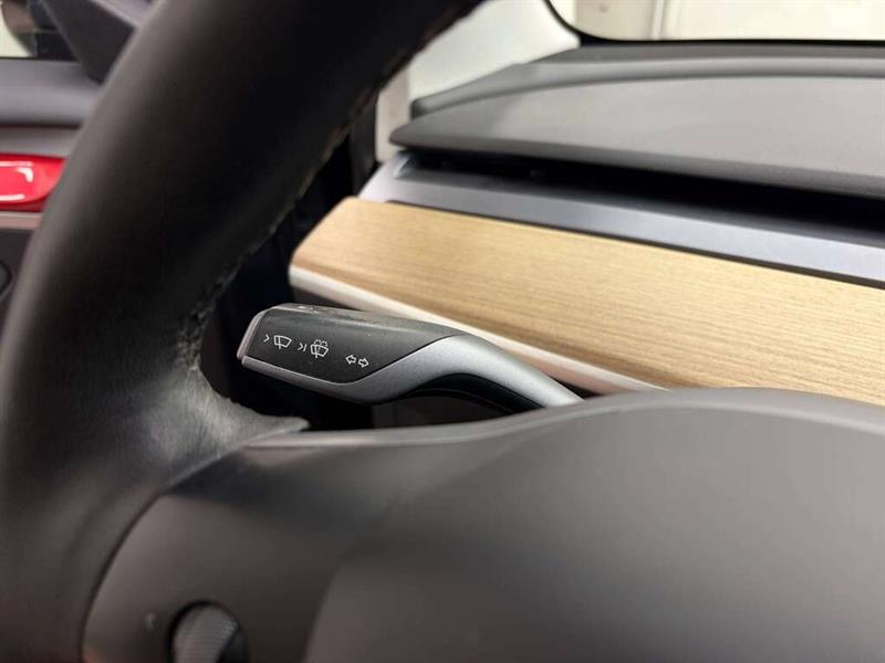 tesla Model 3 2022 - 19