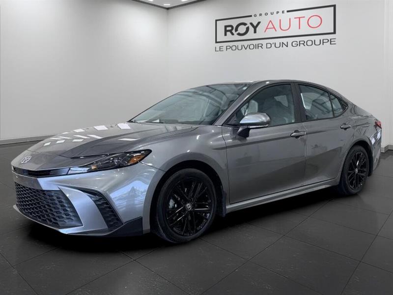 toyota Camry Hybrid 2025