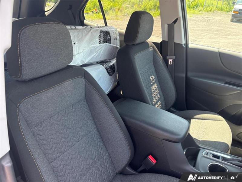 chevrolet Equinox 2023 - 25