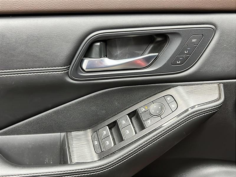 nissan Rogue 2023 - 24