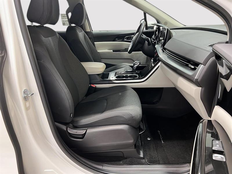 kia Carnival 2024 - 8