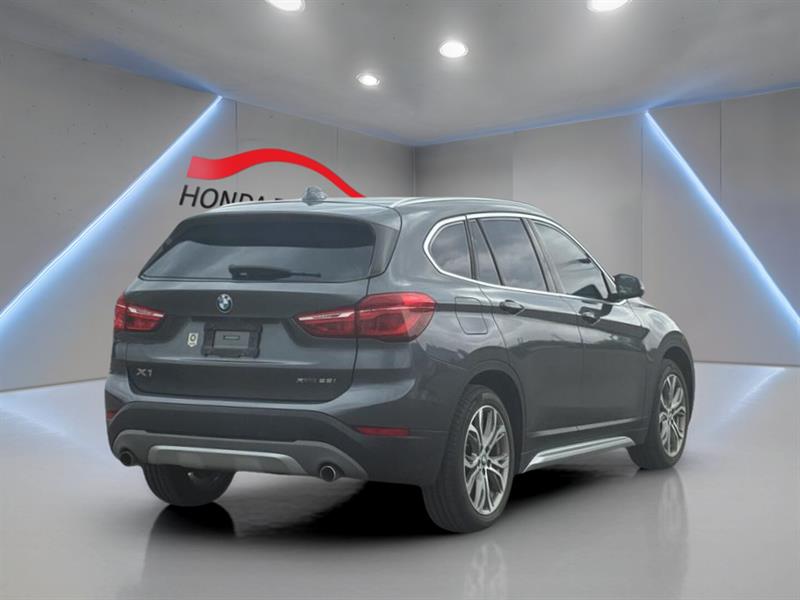 bmw X1 2019 - 8
