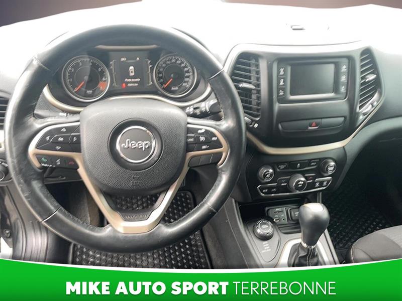 jeep Cherokee 2015 - 9