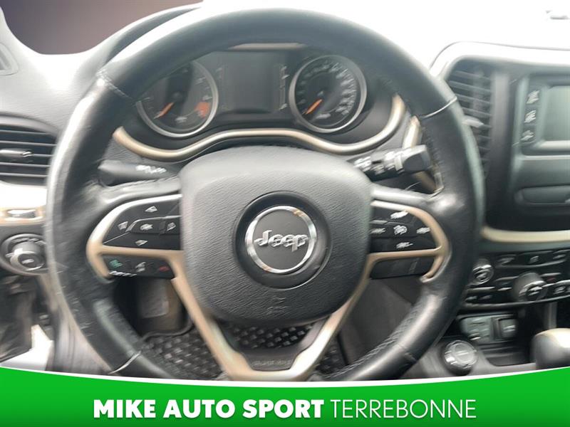 jeep Cherokee 2015 - 11
