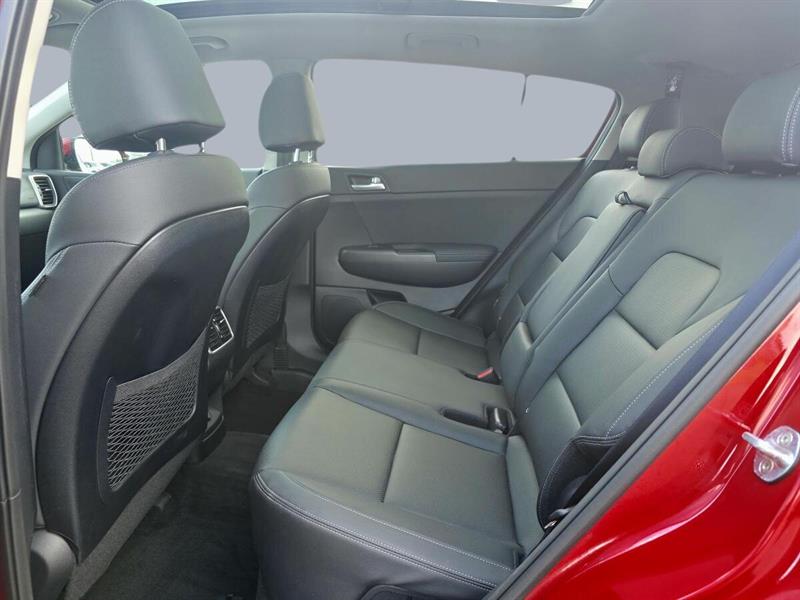 kia Sportage 2022 - 11