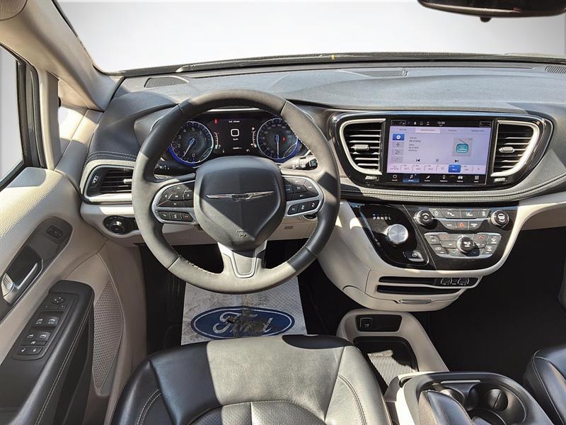 chrysler Pacifica 2023 - 14