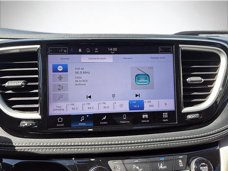 chrysler Pacifica 2023 - 17