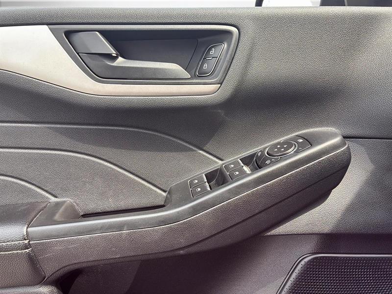 ford Escape Plug-in Hybrid 2022 - 10