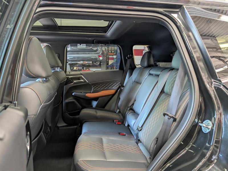 mitsubishi Outlander 2024 - 9