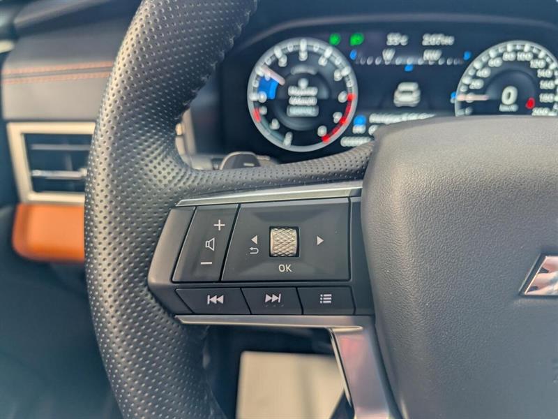 mitsubishi Outlander 2024 - 16