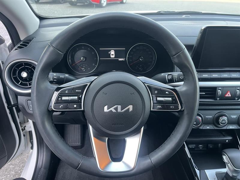 kia Forte 2023 - 18