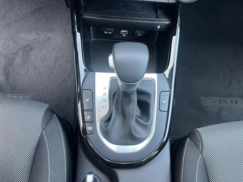 kia Forte 2023 - 21