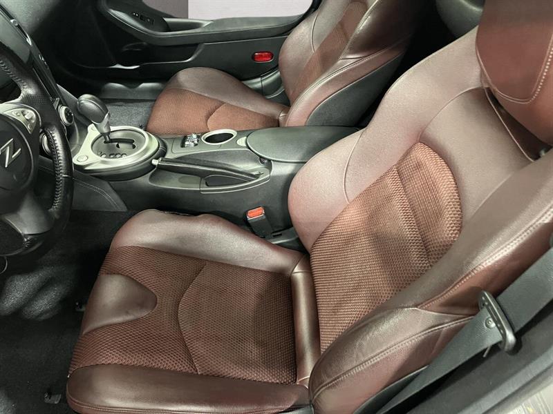 nissan 370Z 2010 - 11