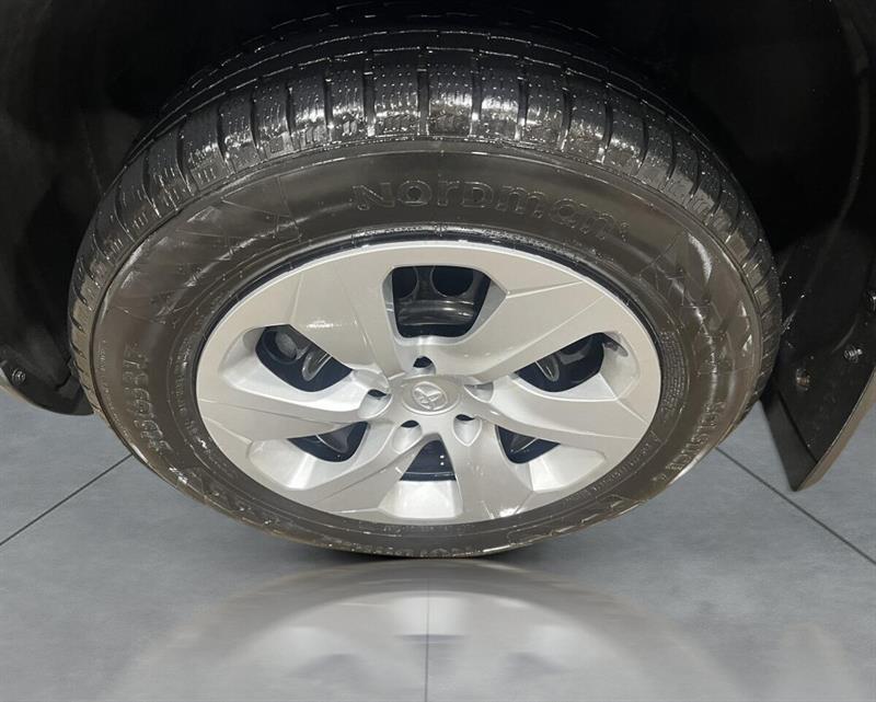 toyota RAV4 2025 - 10