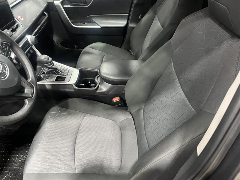 toyota RAV4 2025 - 11