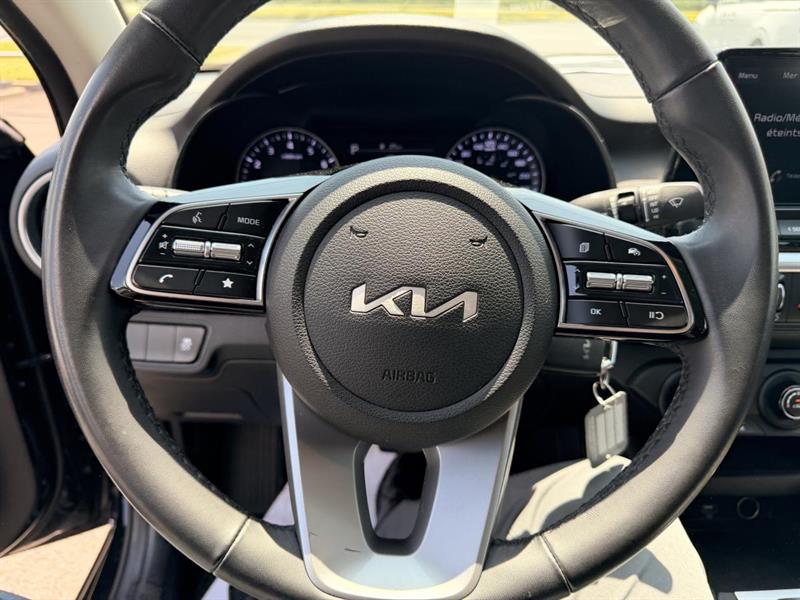 kia Forte 2023 - 20