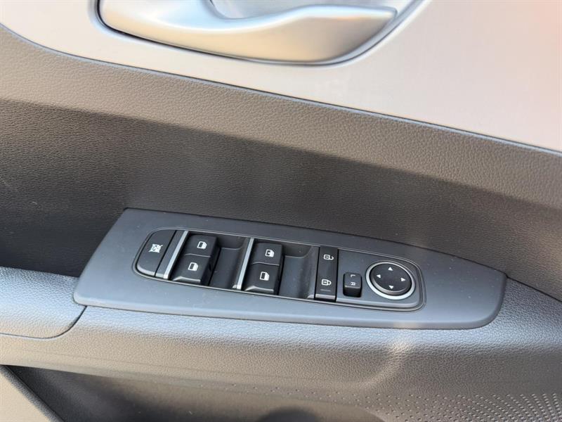 kia Forte 2023 - 33