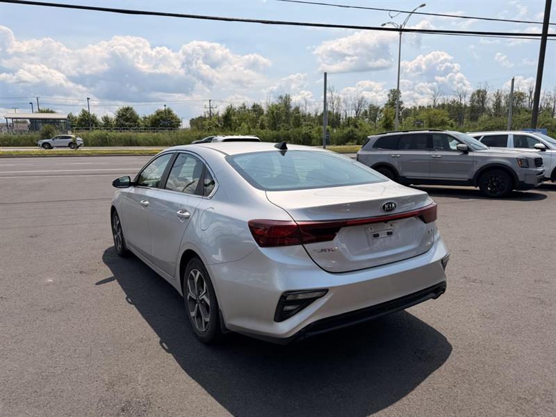 kia Forte 2020 - 6