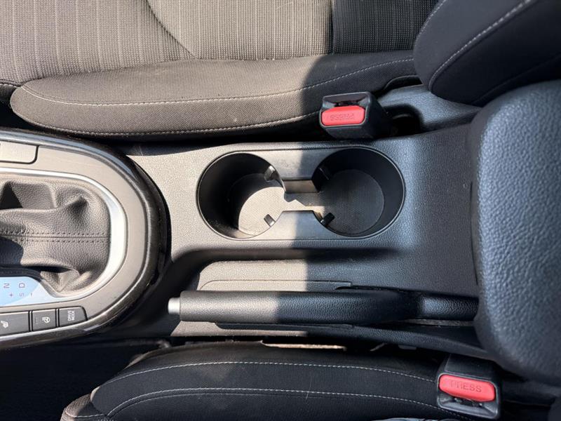 kia Forte 2020 - 26