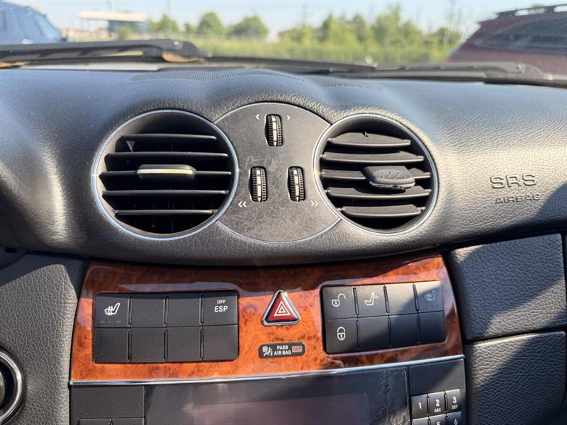 mercedes-benz CLK 350 2008 - 23