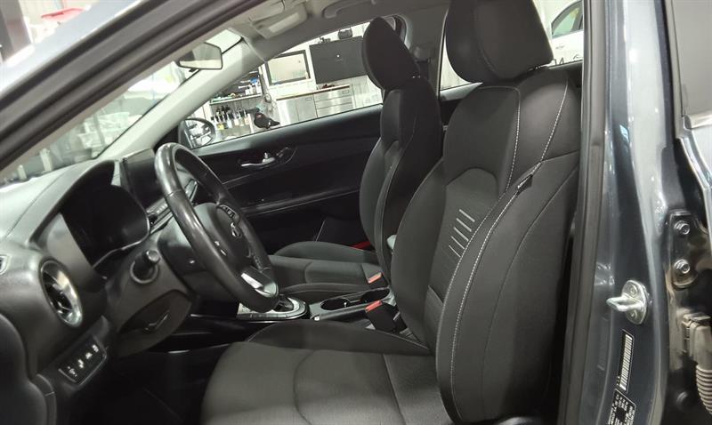 kia Forte 2020 - 9