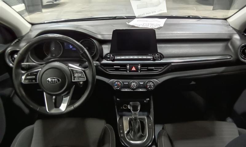 kia Forte 2020 - 10