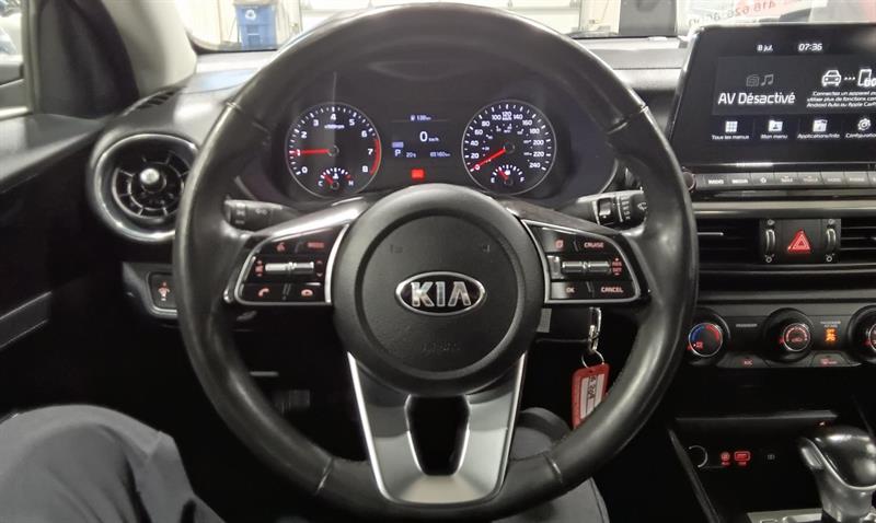 kia Forte 2020 - 11