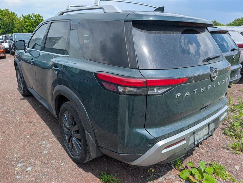 nissan Pathfinder 2022 - 13