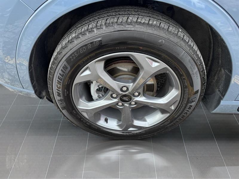 ford Escape 2023 - 12