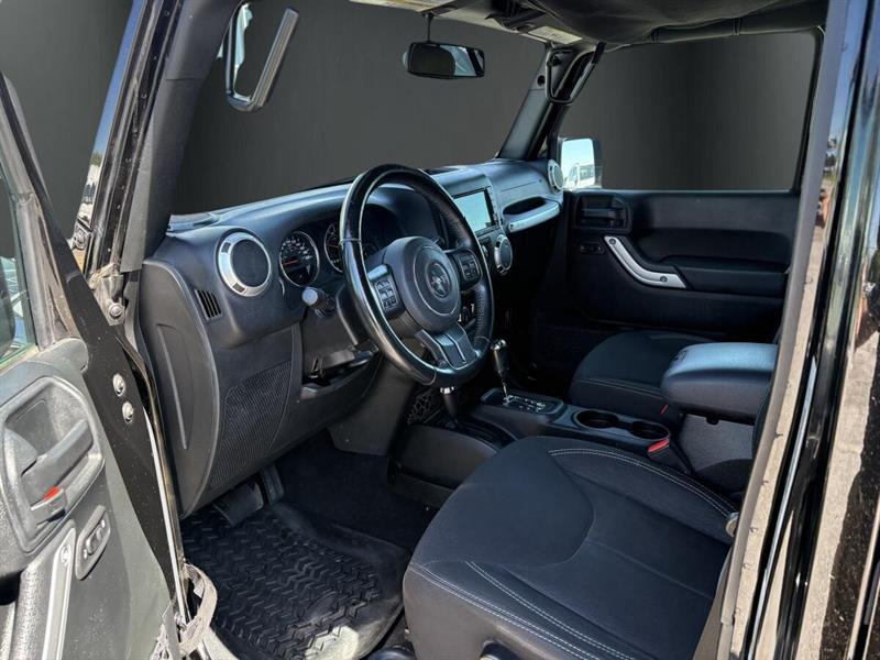 jeep Wrangler 2018 - 11
