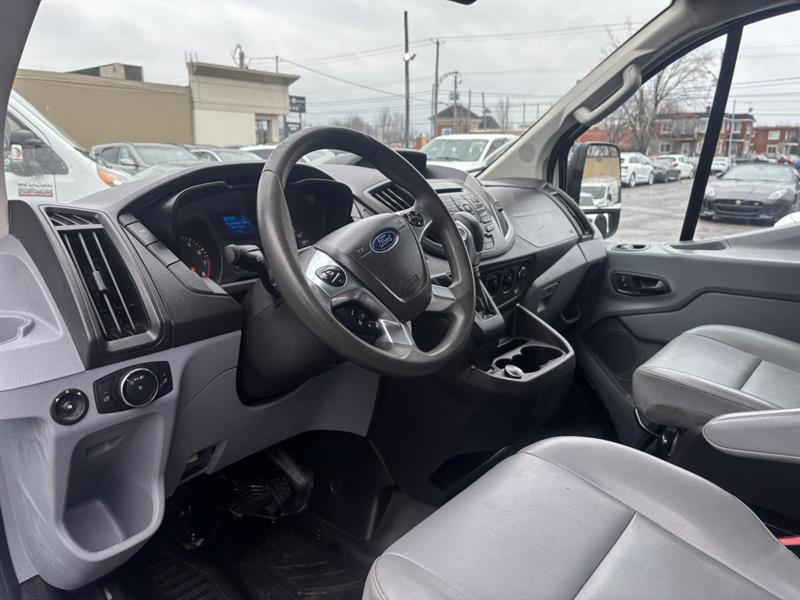 ford Transit Cargo Van 2018 - 6