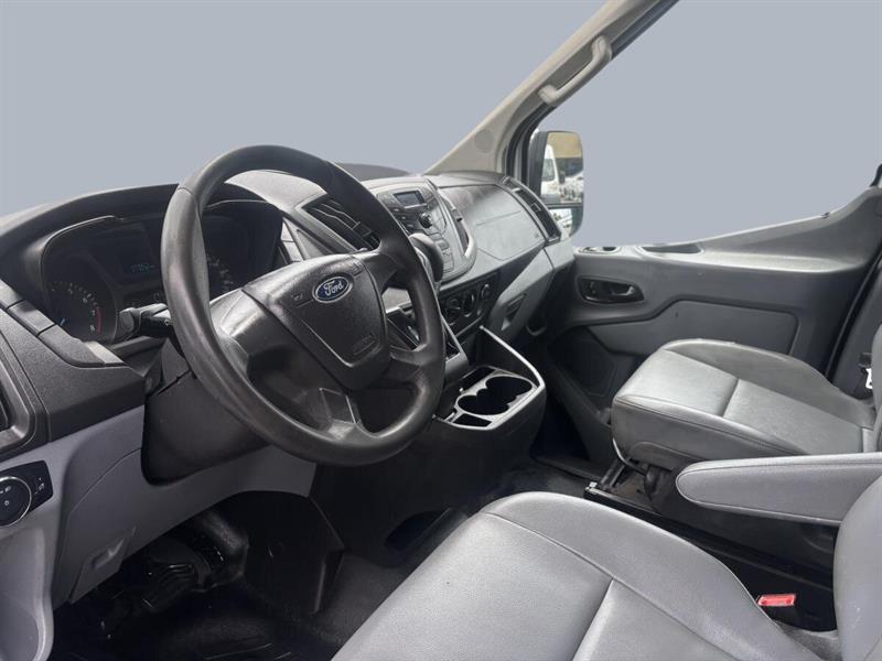 ford Transit Cargo Van 2016 - 5