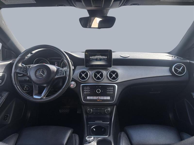 mercedes-benz CLA 250 2017 - 11