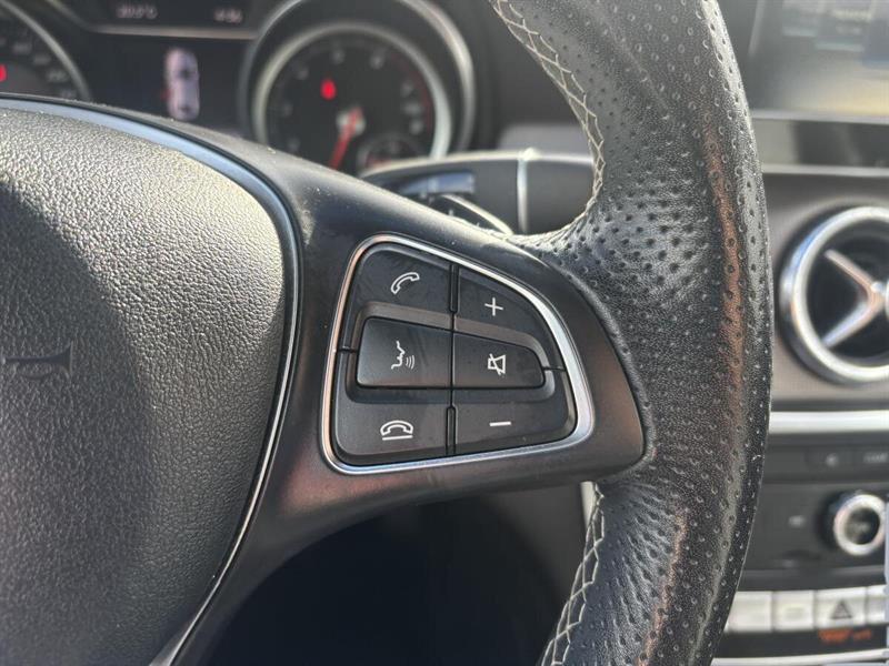 mercedes-benz CLA 250 2017 - 16