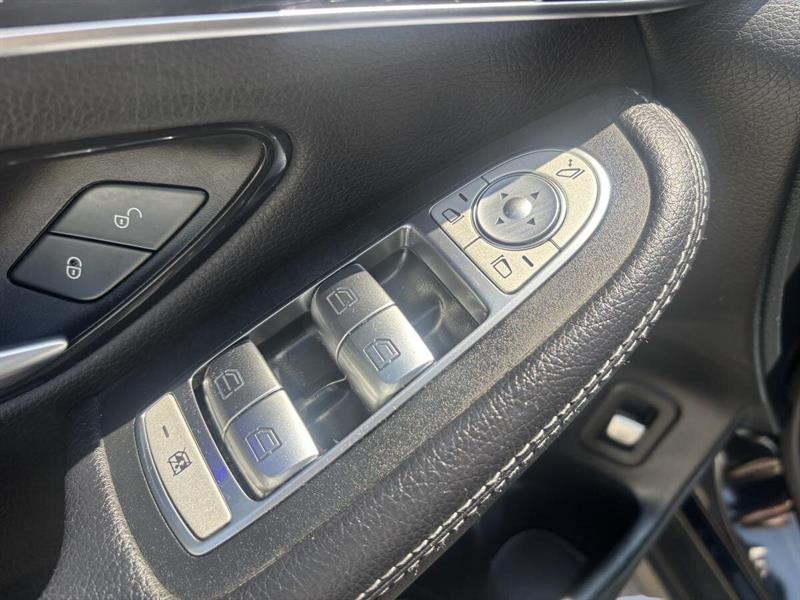 mercedes-benz GLC 2022 - 8