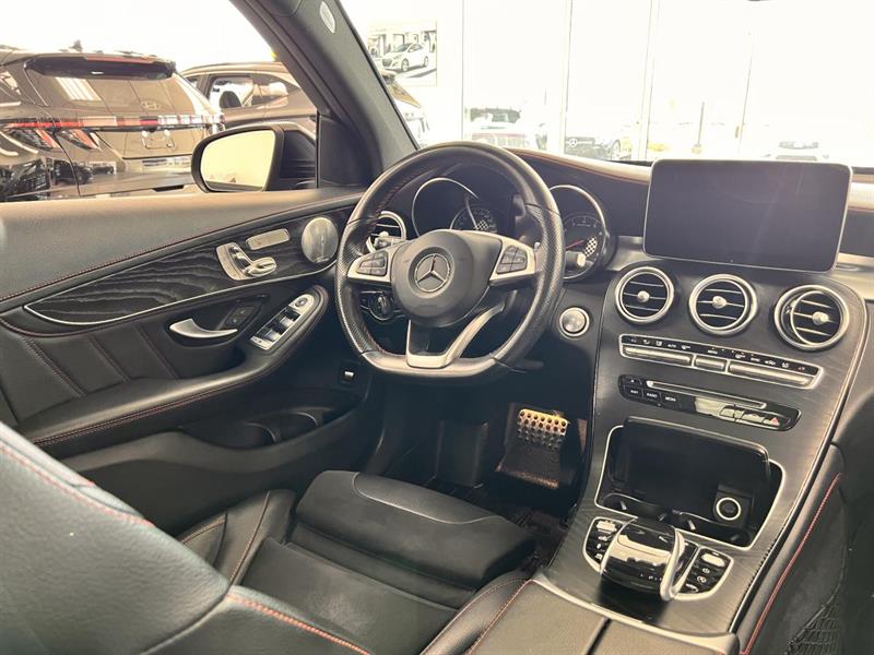 mercedes-benz GLC 2019 - 12