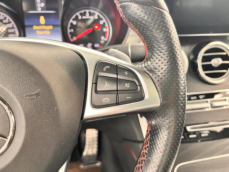 mercedes-benz GLC 2019 - 30